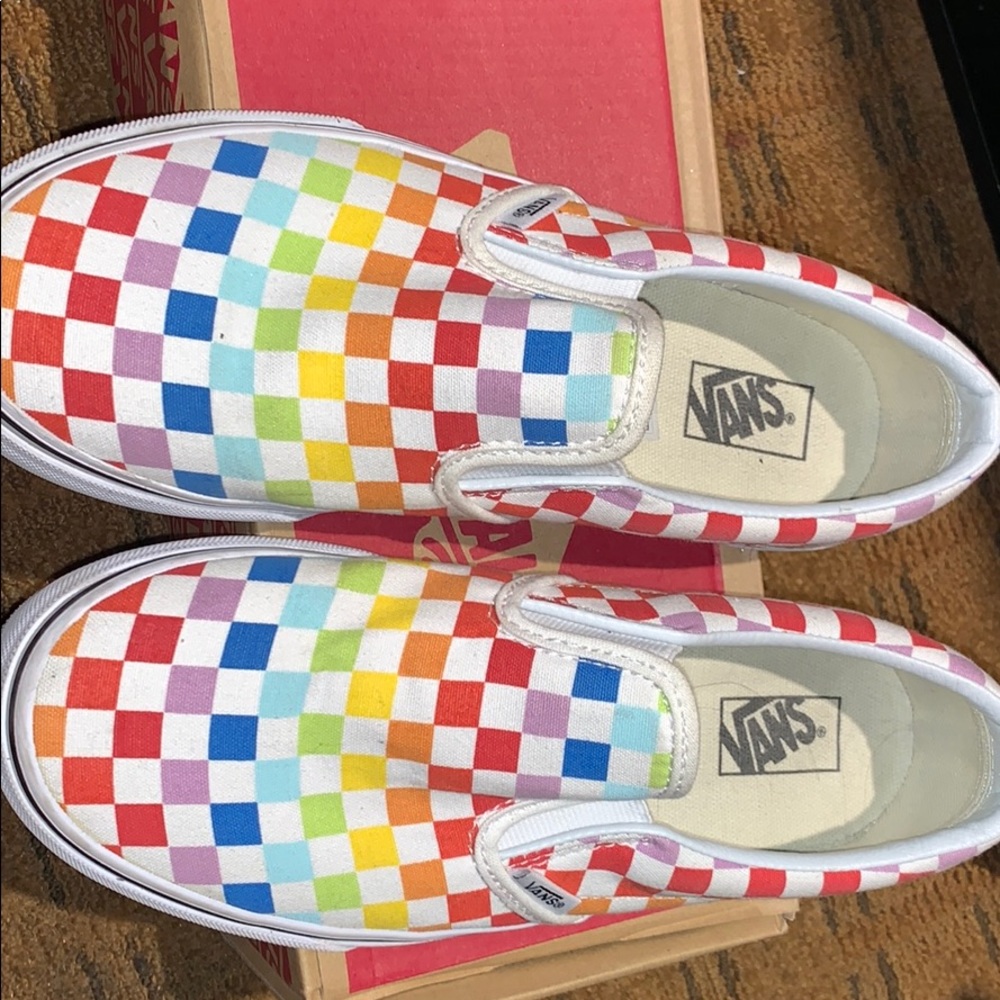 Checked color vans